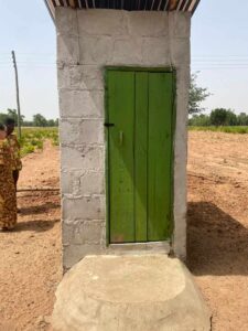 Markaz Al Bishara commissioned 10 latrines in the village of Bihinaayili. Praise God!🙌🏾