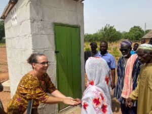 Markaz Al Bishara commissioned 10 latrines in the village of Bihinaayili. Praise God!🙌🏾
